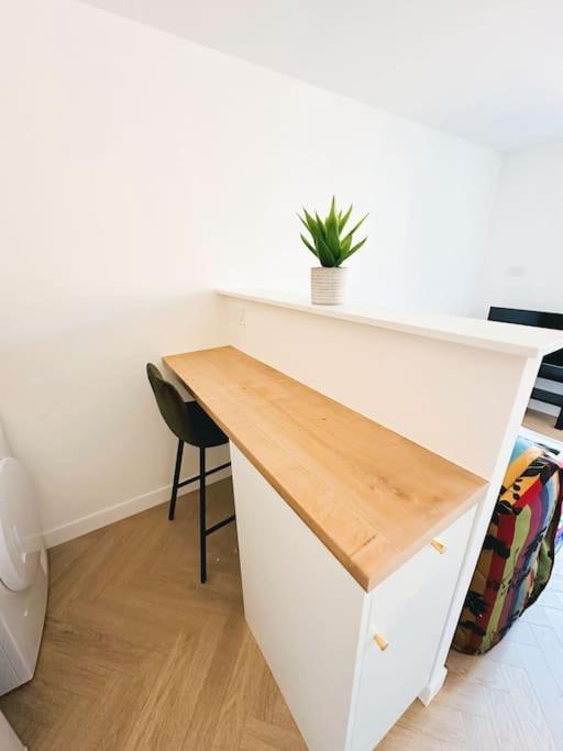 Le Studio - Cocon Scandinave - Parking Gratuit Pont-de-Veyle Exterior foto